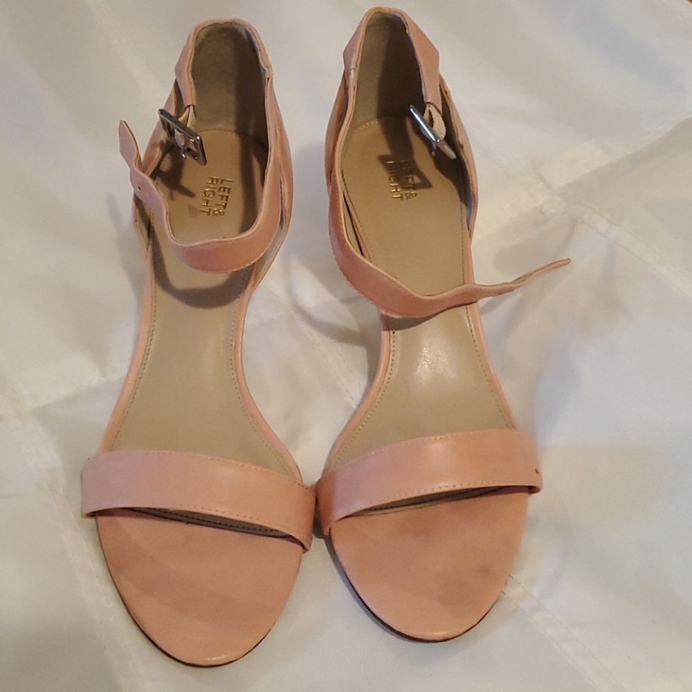 Pink heels